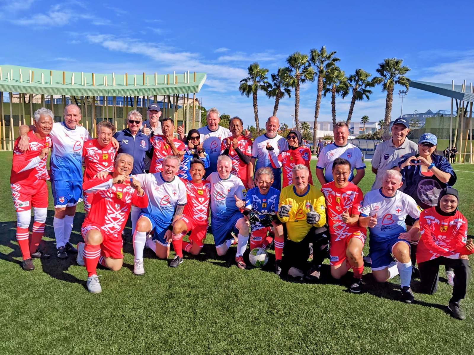Squad Photo with the Singapore Team