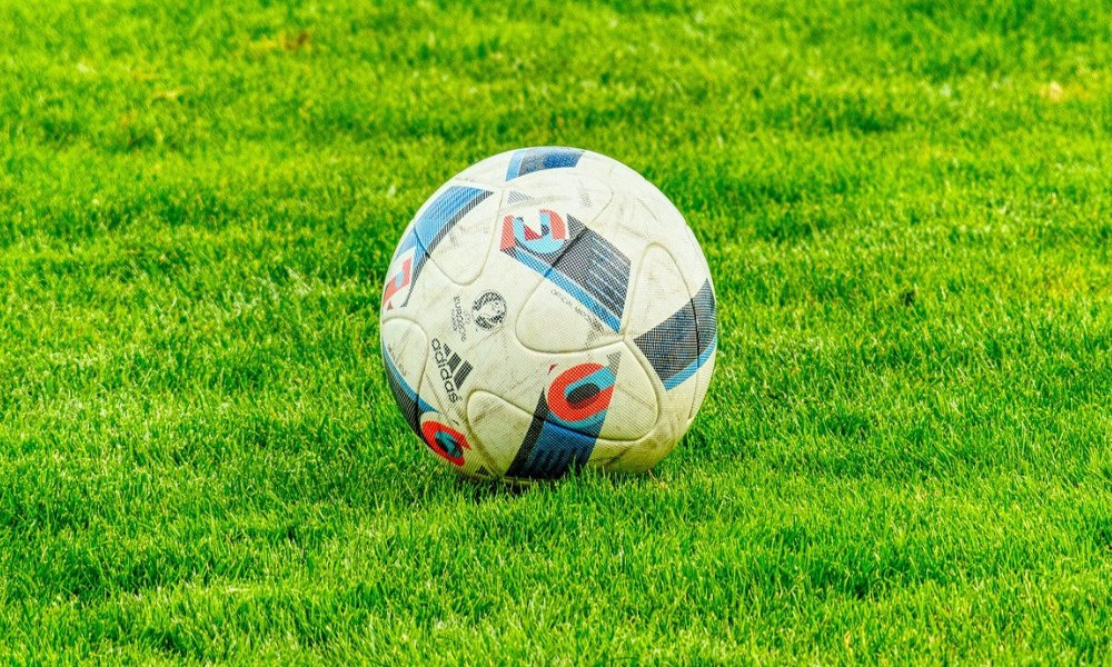 You are currently viewing What Ball Should You Use for Walking Football?